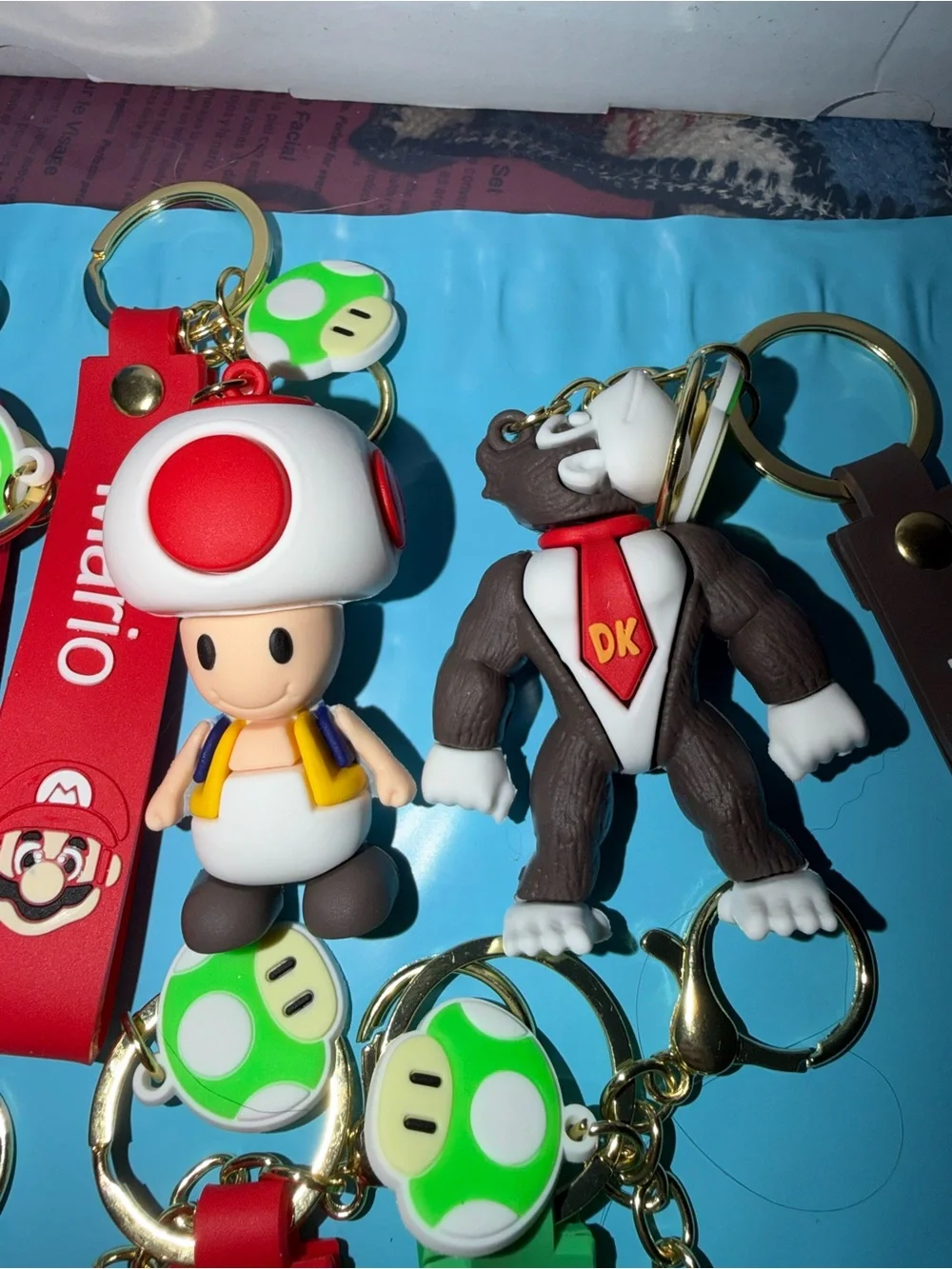 Super Mario Character Keychain Set